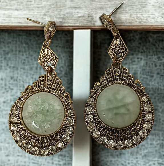 Vintage Silver and Jade Filigree Drop Earrings - Picture 1 of 2